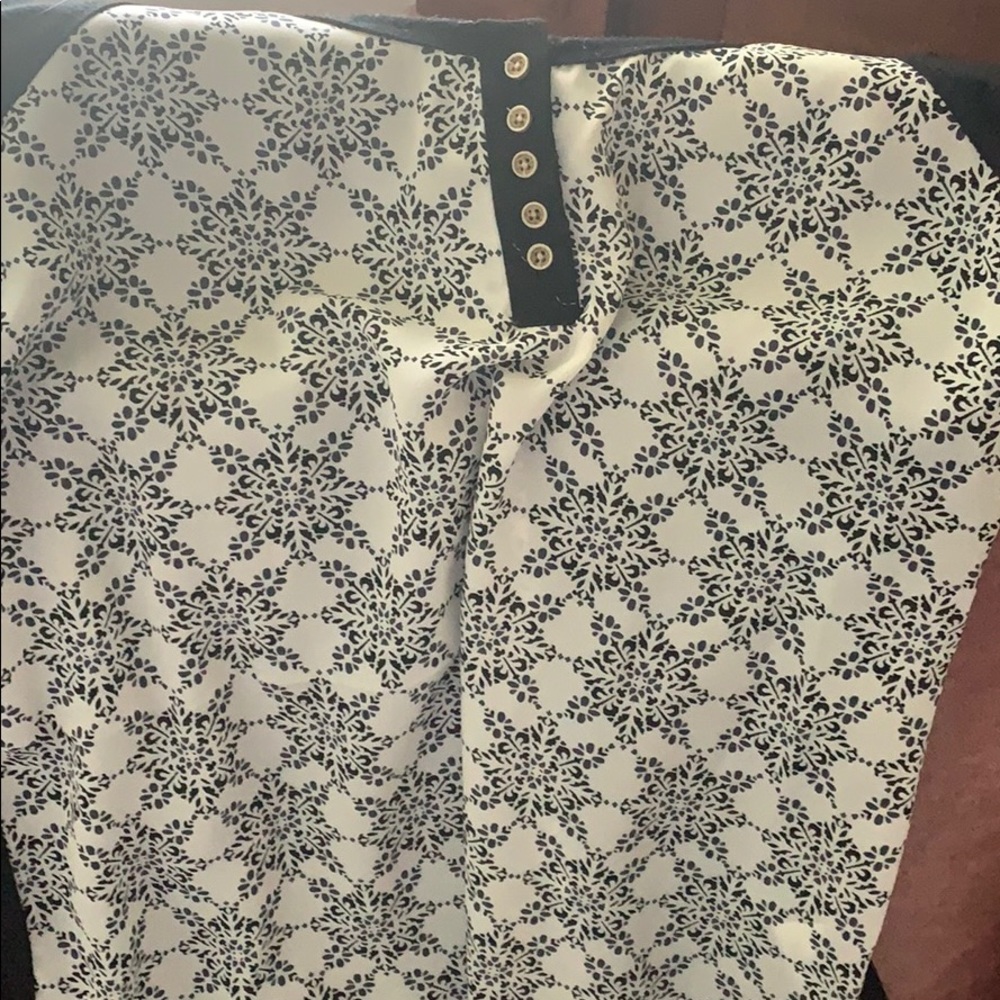 Light weight blouse